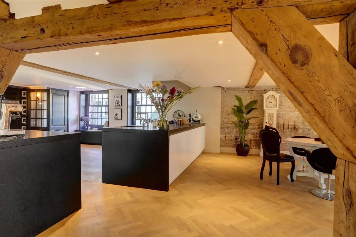 Luxurious Loft Apartment in an Amsterdam Canal Home 6 luxurious-loft-amsterdam-nordroom