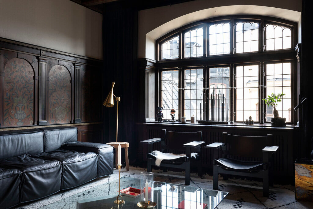A Dramatic Townhouse in a Historic Building in Stockholm 2 historic townhouse stockholm nordroom1 A Dramatic Townhouse in a Historic Building in Stockholm