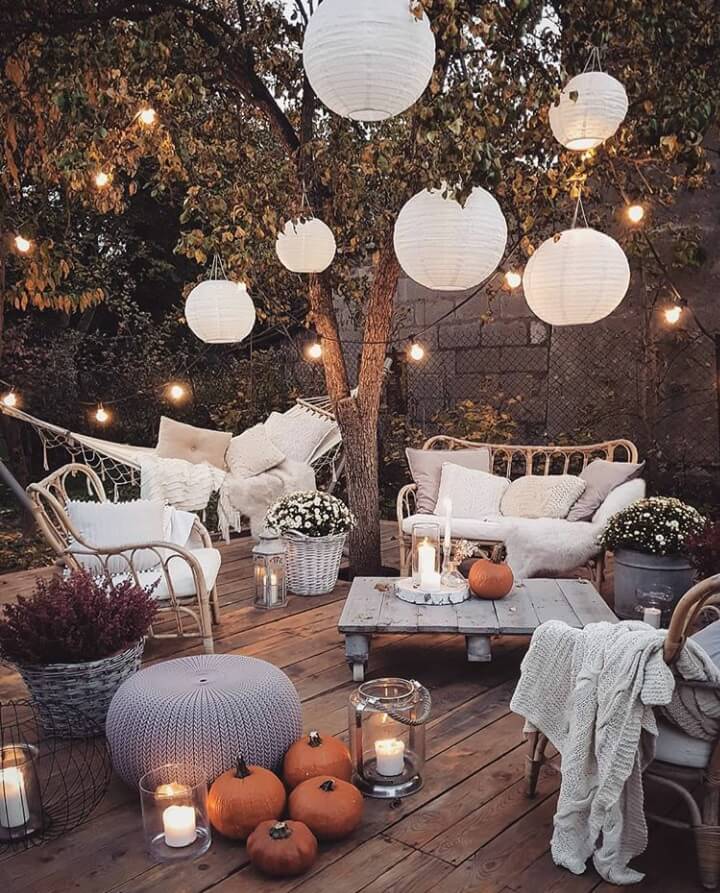 A Cozy Home With A Hint of Christmas 13 cozy christmas home nordroom12 A Cozy Home With A Hint of Christmas