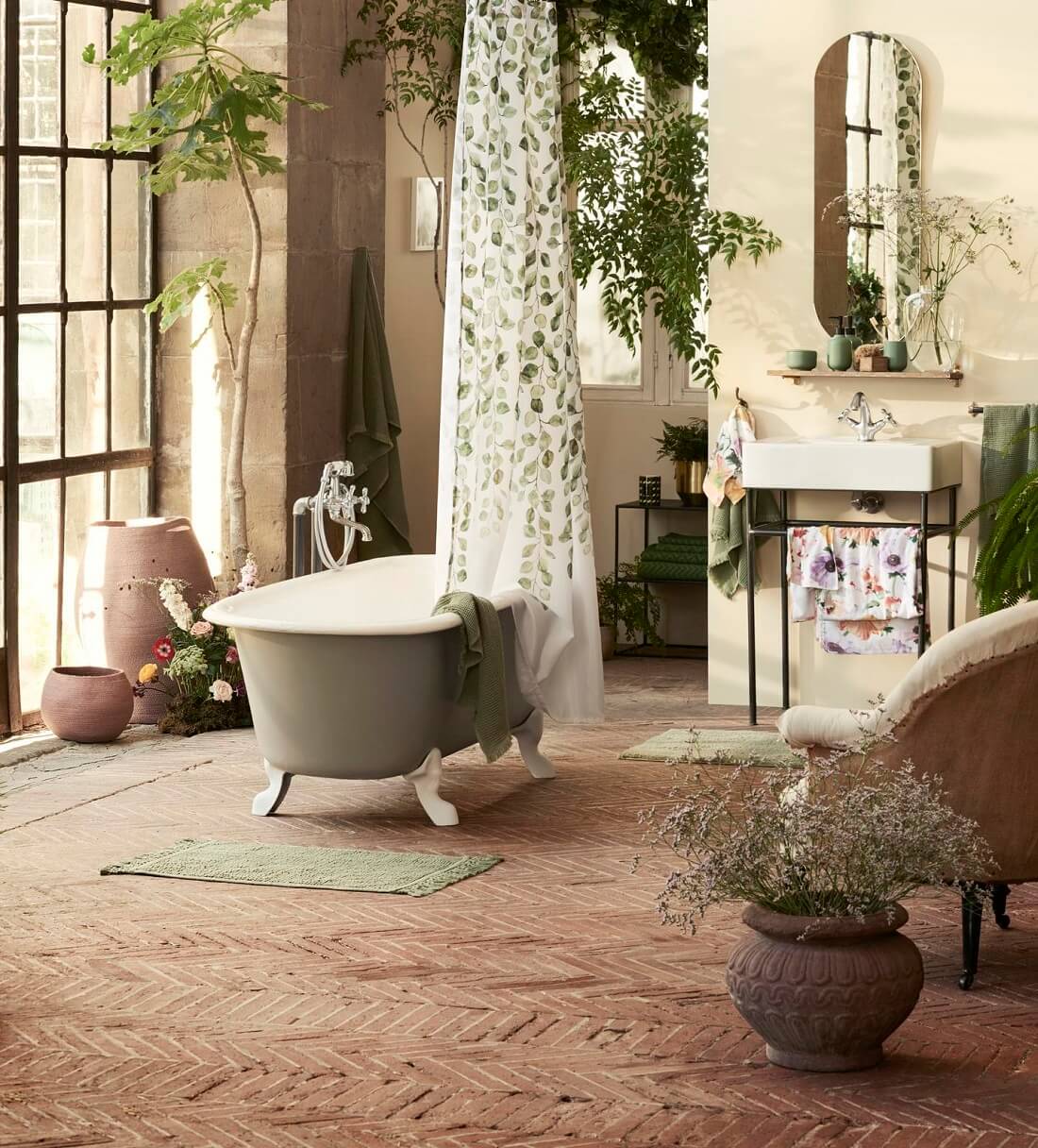 Floral Patterns and Pastel Colors in the H&M Home Spring Collection 9 hm home spring collection 2019 nordroom8 Floral Patterns and Pastel Colors in the H&M Home Spring Collection