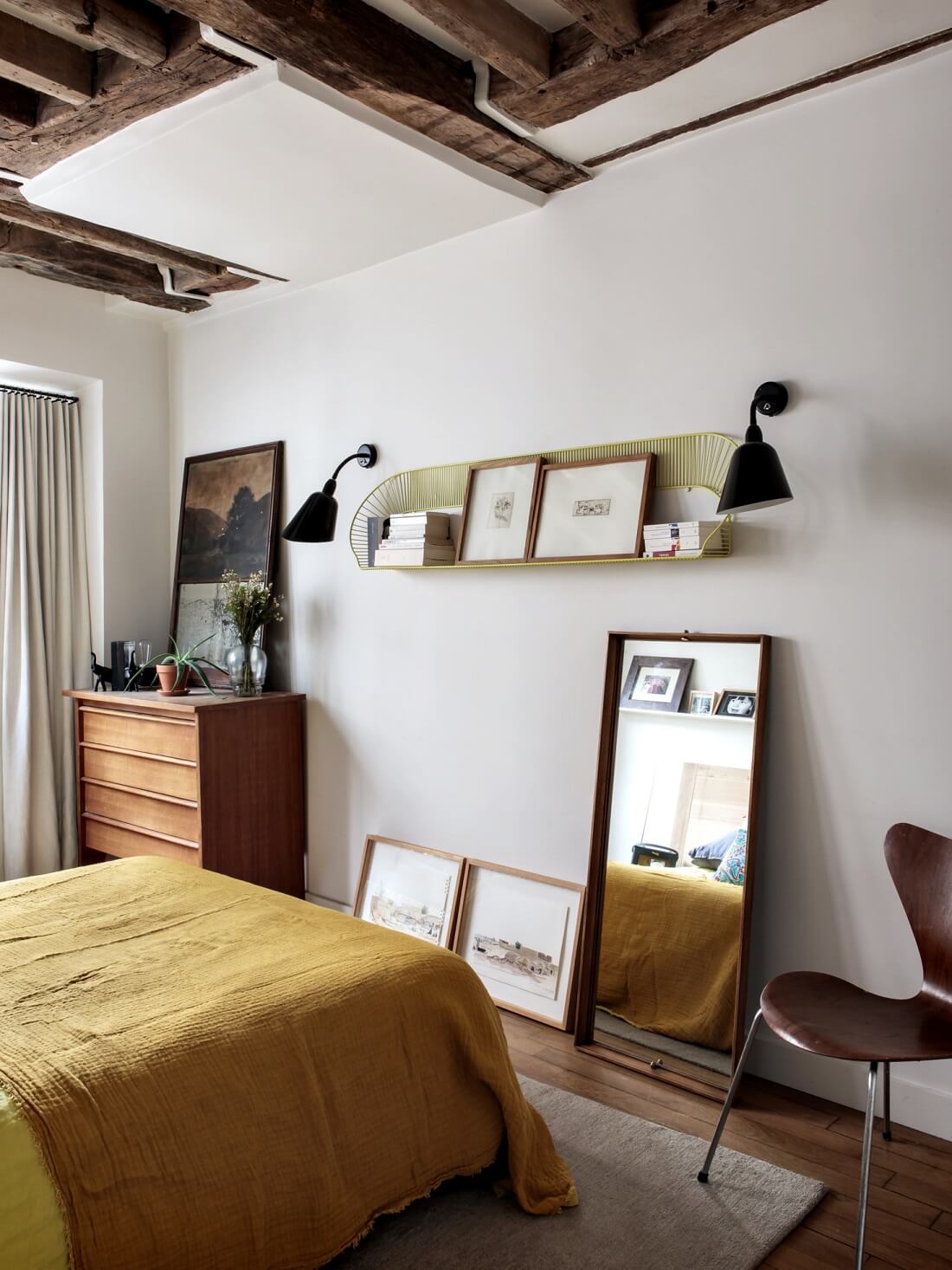 Original Details and Industrial Touches in a Family Home in Paris 13 industrial original details family home paris nordroom12 Original Details and Industrial Touches in a Family Home in Paris