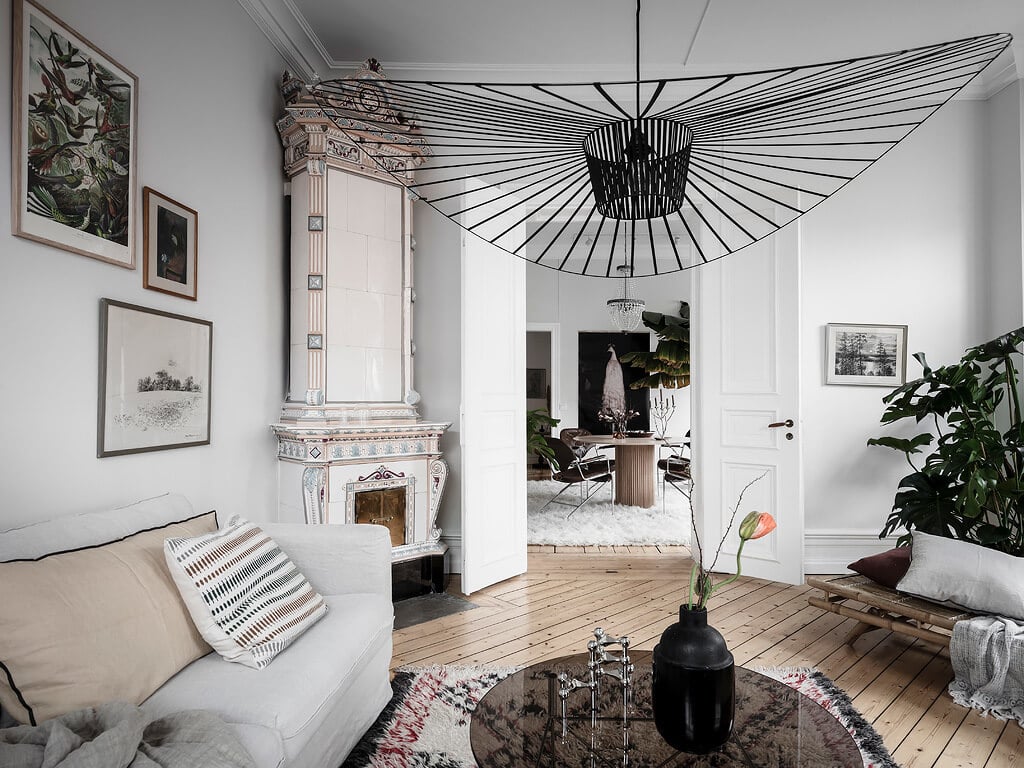 A Scandi Apartment With A Canopy of Plants in the Bedroom 1 scandinavian apartment canopy plants nordroom A Scandi Apartment With A Canopy of Plants in the Bedroom