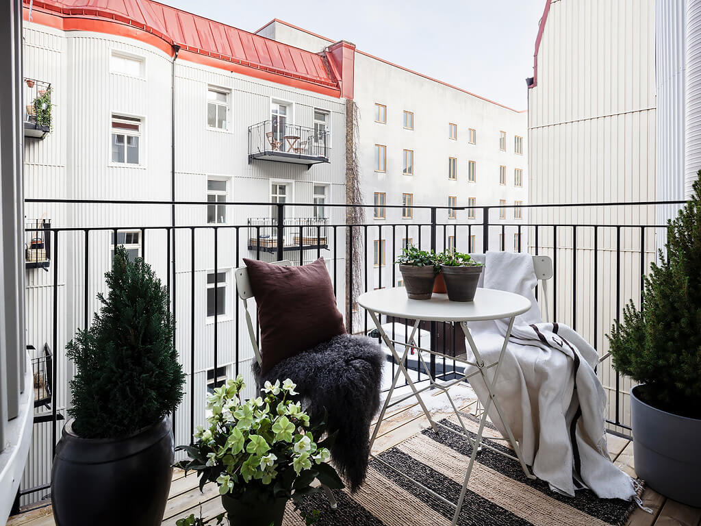 A Scandi Apartment With A Canopy of Plants in the Bedroom 16 scandinavian apartment canopy plants nordroom15 A Scandi Apartment With A Canopy of Plants in the Bedroom