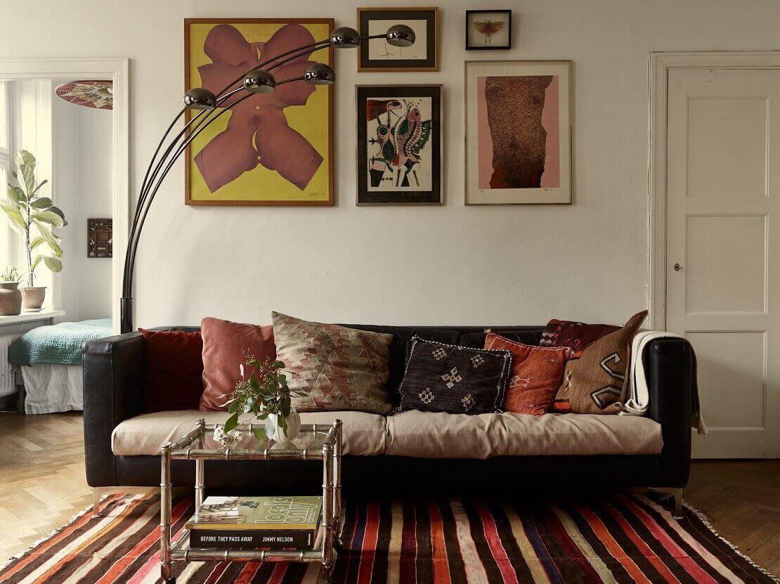A Small Vintage Bohemian Apartment in Stockholm 3 small vintage bohemian apartment stockholm nordroom2 A Small Vintage Bohemian Apartment in Stockholm