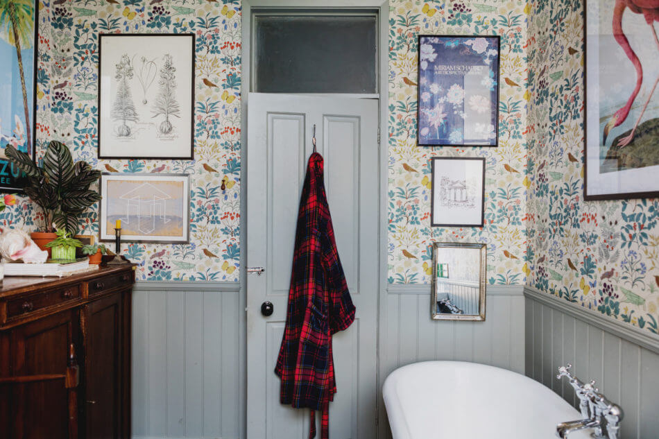 The Colorful Eclectic Home of Designer Luke Edward Hall & Duncan Campbell 15 colorful eclectic home luke edward hall duncan campbell nordroom14 The Colorful Eclectic Home of Designer Luke Edward Hall & Duncan Campbell