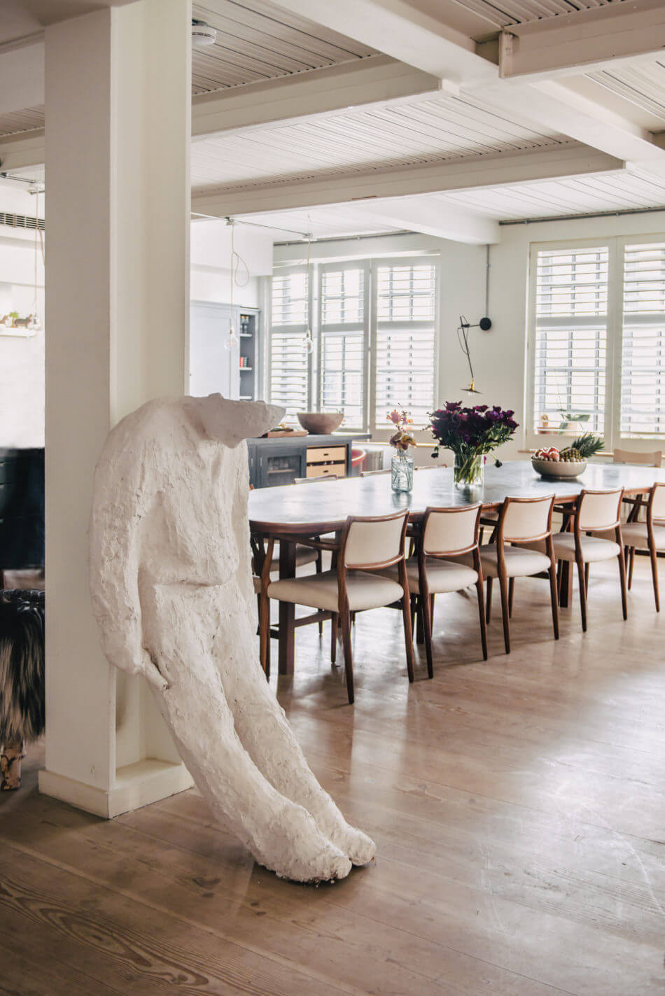 A Serene Light-Filled Loft Apartment in Soho 8 serene light filled loft soho nordroom7 A Serene Light-Filled Loft Apartment in Soho