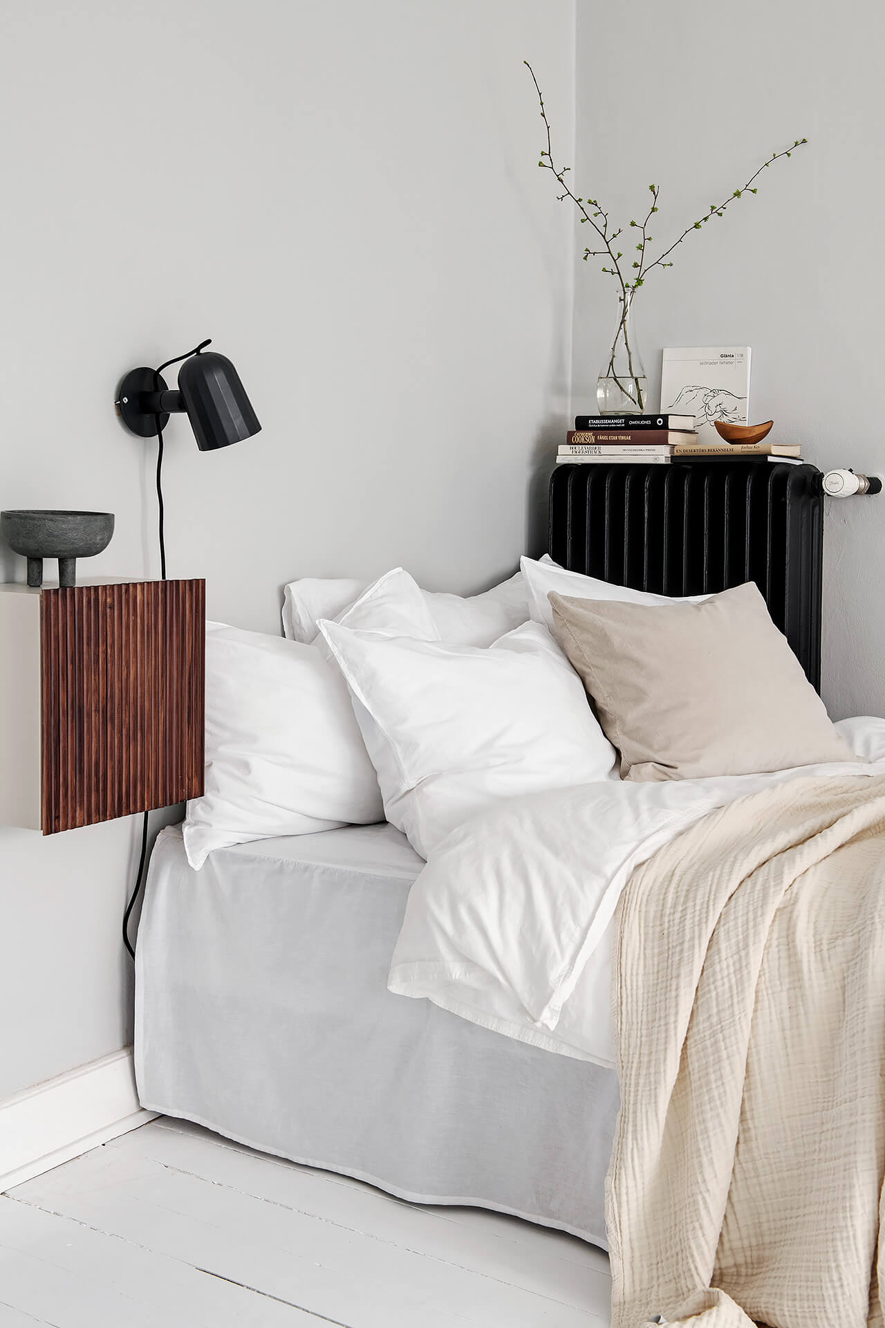 A Soft Scandinavian Studio Apartment 9 TheNordroom ASoftScandinavianStudioApartment8 A Soft Scandinavian Studio Apartment