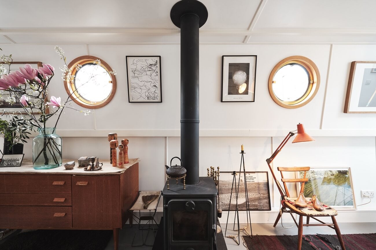 A Cozy and Stylish Houseboat in London 8 houseboat london nordroom7 A Cozy and Stylish Houseboat in London