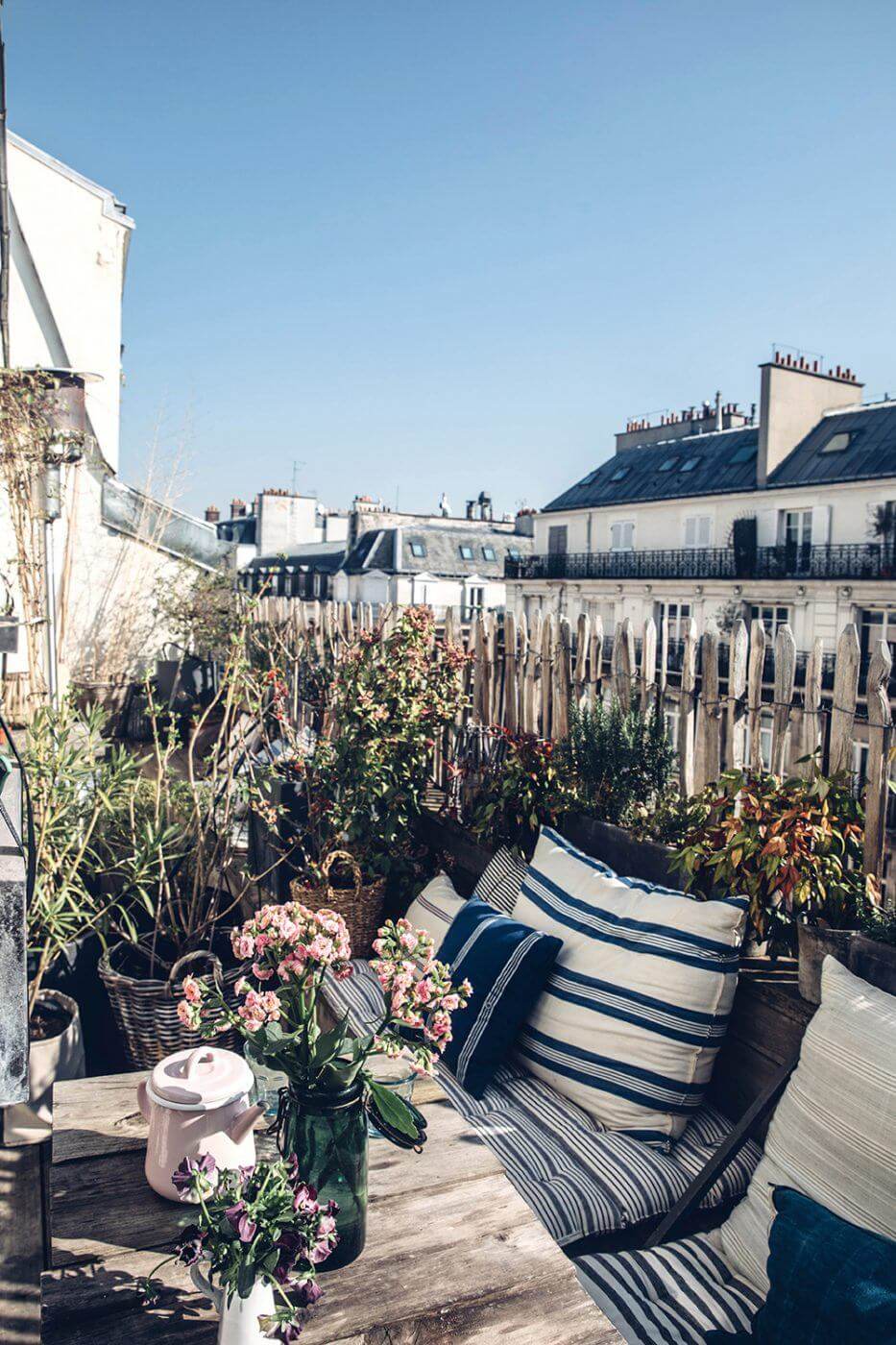 A Serene Apartment With A Perfect View Over Paris 16 serene apartment paris nordroom15 A Serene Apartment With A Perfect View Over Paris