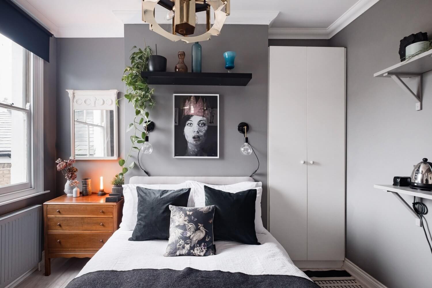 A Cozy Grey London Home Packed With Plants & Art 11 grey london home plants art nordroom10 A Cozy Grey London Home Packed With Plants & Art