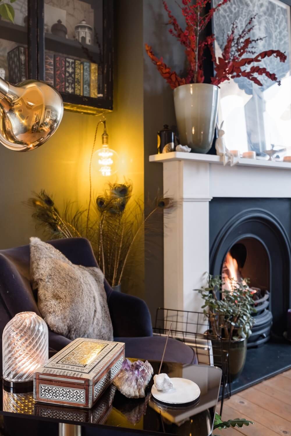 A Cozy Grey London Home Packed With Plants & Art 3 grey london home plants art nordroom2 A Cozy Grey London Home Packed With Plants & Art