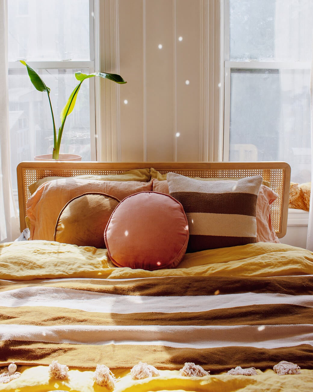 A Modern Bohemian Apartment in Brooklyn 9 modern bohemian apartment brooklyn nordroom8 A Modern Bohemian Apartment in Brooklyn
