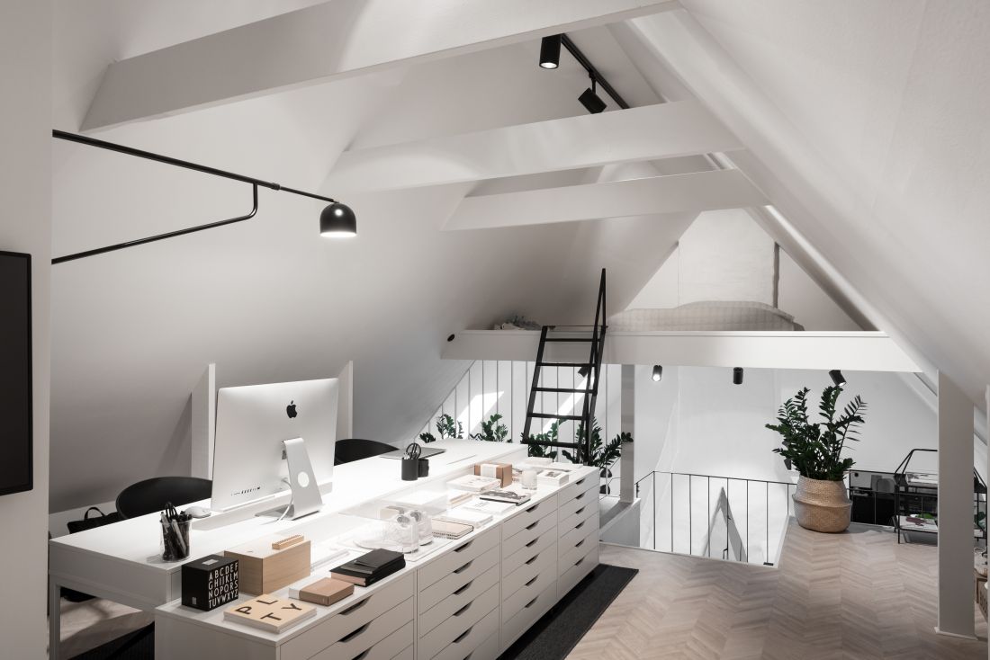 A Monochrome Scandinavian Attic Apartment 11 monochrome attic apartment nordroom10 A Monochrome Scandinavian Attic Apartment