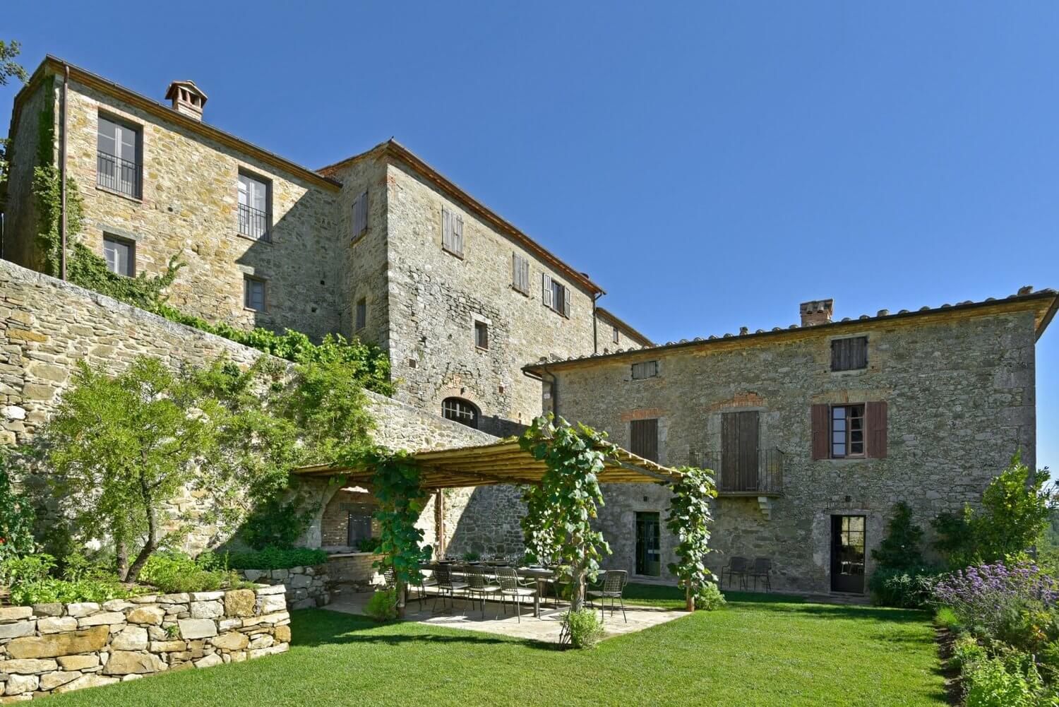Monteverdi Hotel: A Beautiful Retreat in Tuscany 16 monteverdi hotel tuscany nordroom15 Monteverdi Hotel: A Beautiful Retreat in Tuscany
