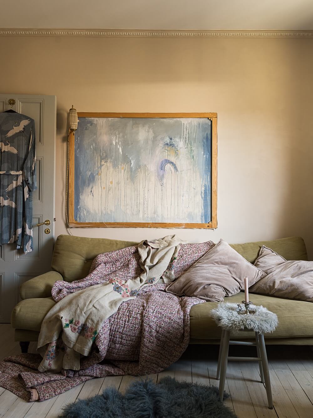 A Romantic Vintage Apartment in Stockholm 8 romantic vintage apartment stockholm nordroom4 A Romantic Vintage Apartment in Stockholm