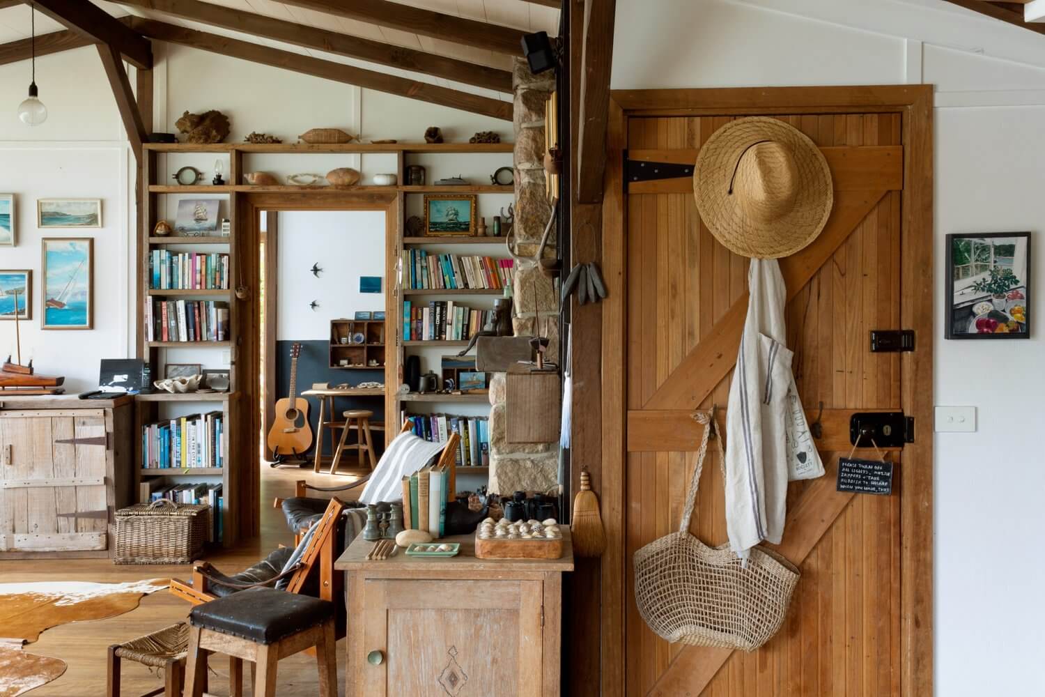 The Little Black Shack | A Cozy Eco Beachfront Cottage in Australia 3 the little black shack eco cottage australia nordroom2 The Little Black Shack | A Cozy Eco Beachfront Cottage in Australia