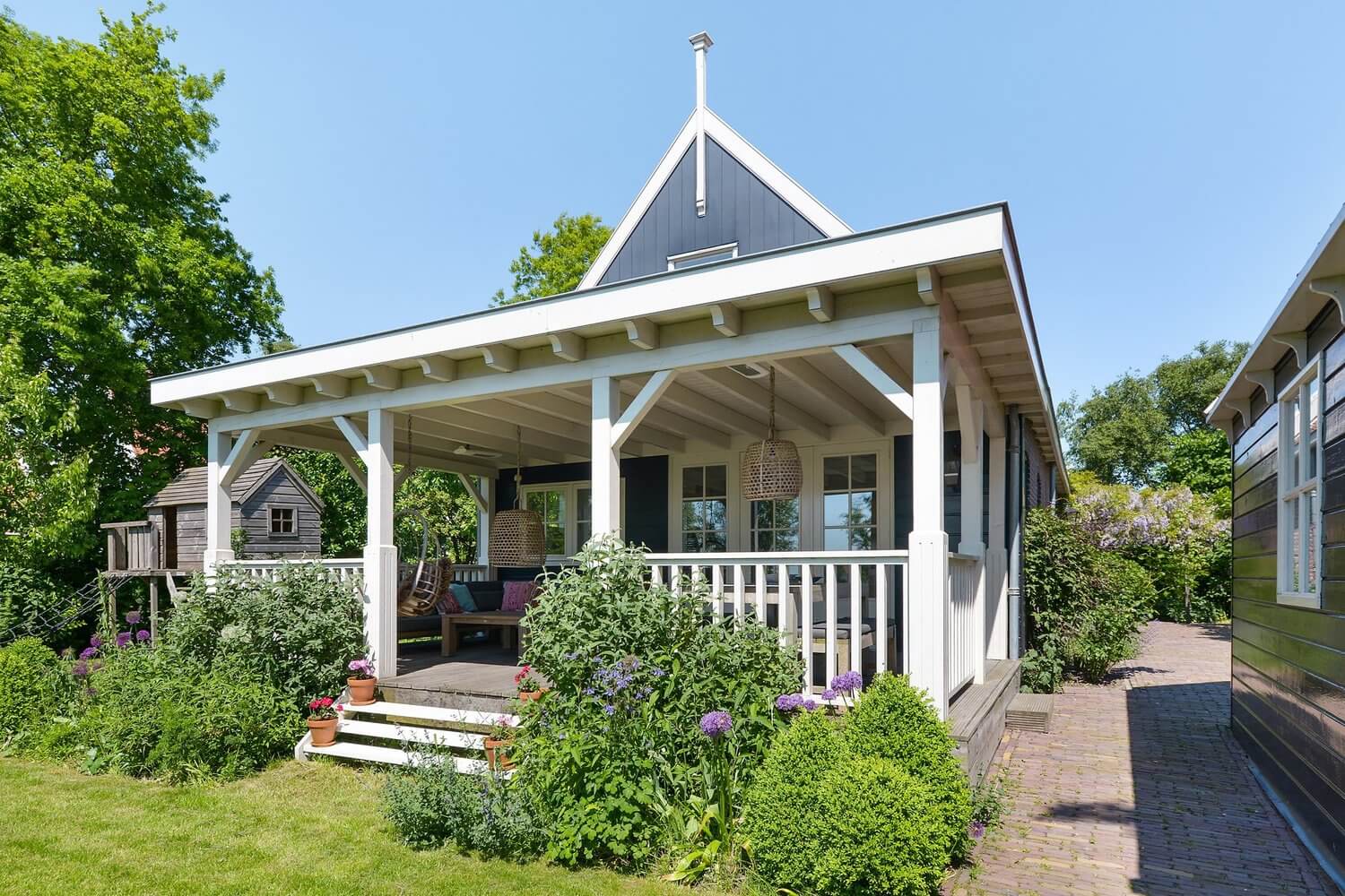 The Countryside Home Of A Dutch Interior Blogger (And It's For Sale) 20 countryside home netherland dutch interior blogger nordroom20 The Countryside Home Of A Dutch Interior Blogger (And It's For Sale)
