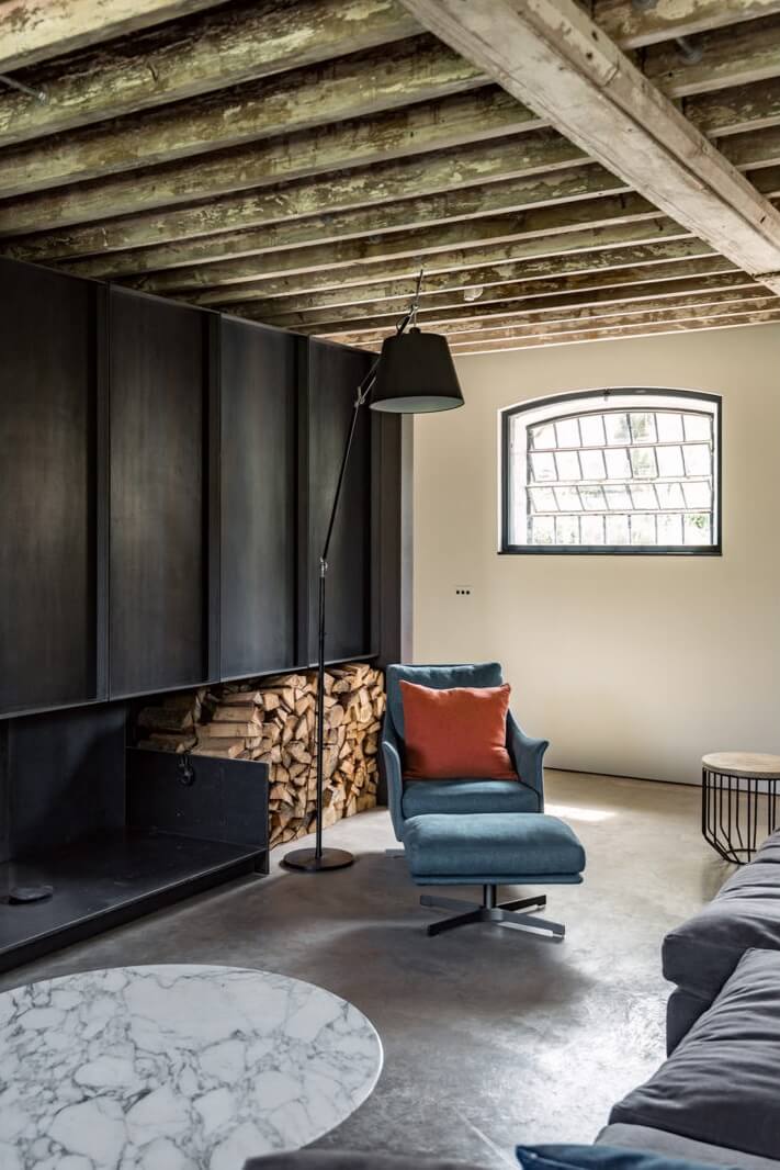 An Industrial Barn Conversion In The English Countryside 11 industrial barn conversion england nordroom10 An Industrial Barn Conversion In The English Countryside