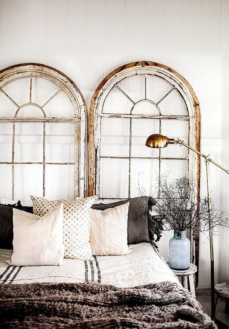 Creative Headboard and Bedroom Styling Ideas 26 old doors screens headboards nordroom Creative Headboard and Bedroom Styling Ideas