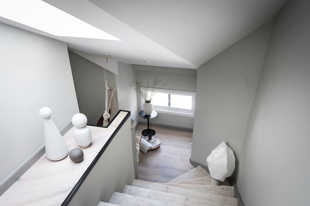 A Bright And Stylish Scandinavian Attic Apartment 15 scandinavian attic apartment nordroom14 A Bright And Stylish Scandinavian Attic Apartment