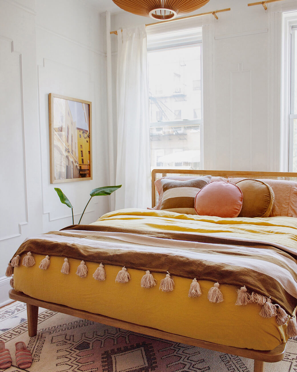 Mustard Yellow Home Decor Inspiration 51 mustard yellow home decor inspiration nordroom52 Mustard Yellow Home Decor Inspiration