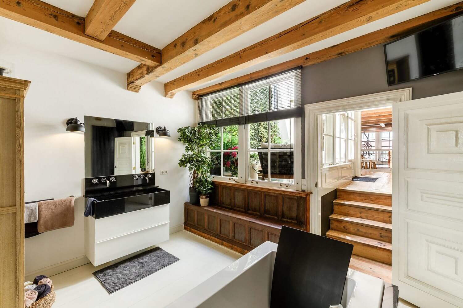 A Characteristic 17th-Century Home in Amsterdam 22 17th century townhouse amsterdam nordroom22 A Characteristic 17th-Century Home in Amsterdam