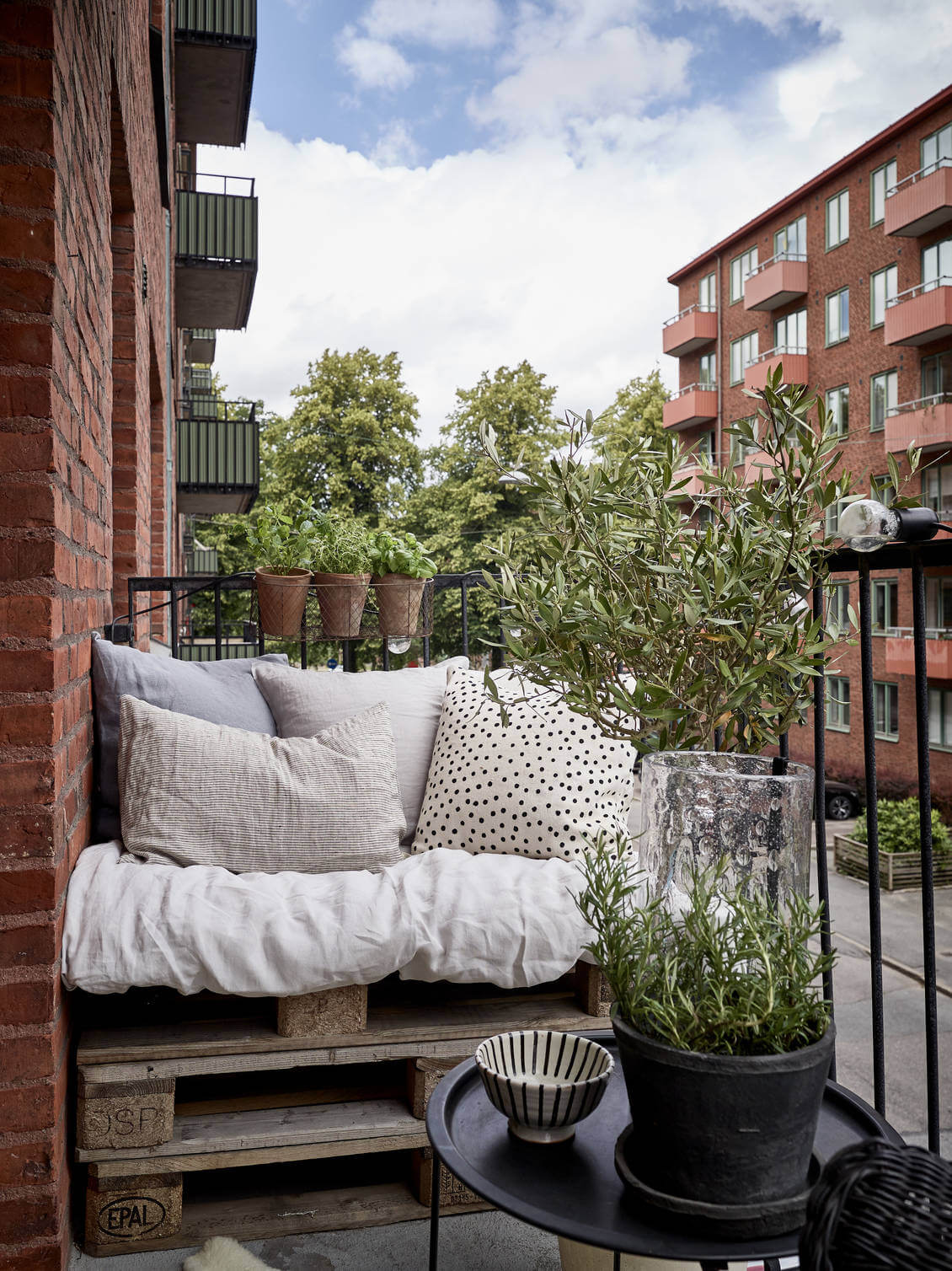 A Small But Stylish Scandinavian Apartment 14 TheNordroom AStylishSmallScandinavianApartment13 A Small But Stylish Scandinavian Apartment