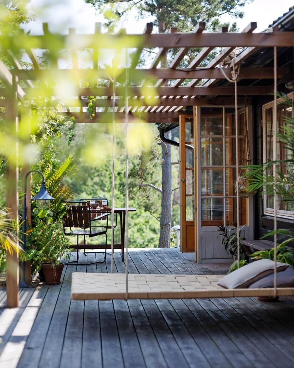 A Swedish Summerhouse Filled With Vintage Design 10 TheNordroom ASwedishSummerhouseFilledWithVintageDesign9 A Swedish Summerhouse Filled With Vintage Design