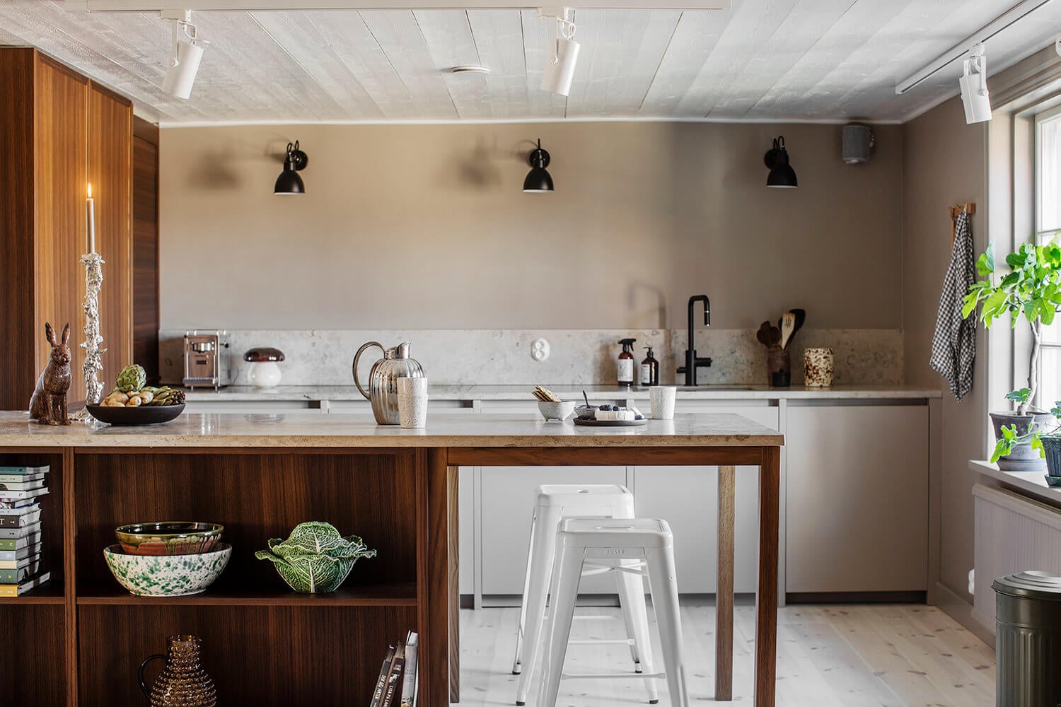 An Old Swedish Home Painted in a Natural Color Palette 5 TheNordroom AnOldSwedishHomePaintedInANaturalColorPalette4 An Old Swedish Home Painted in a Natural Color Palette