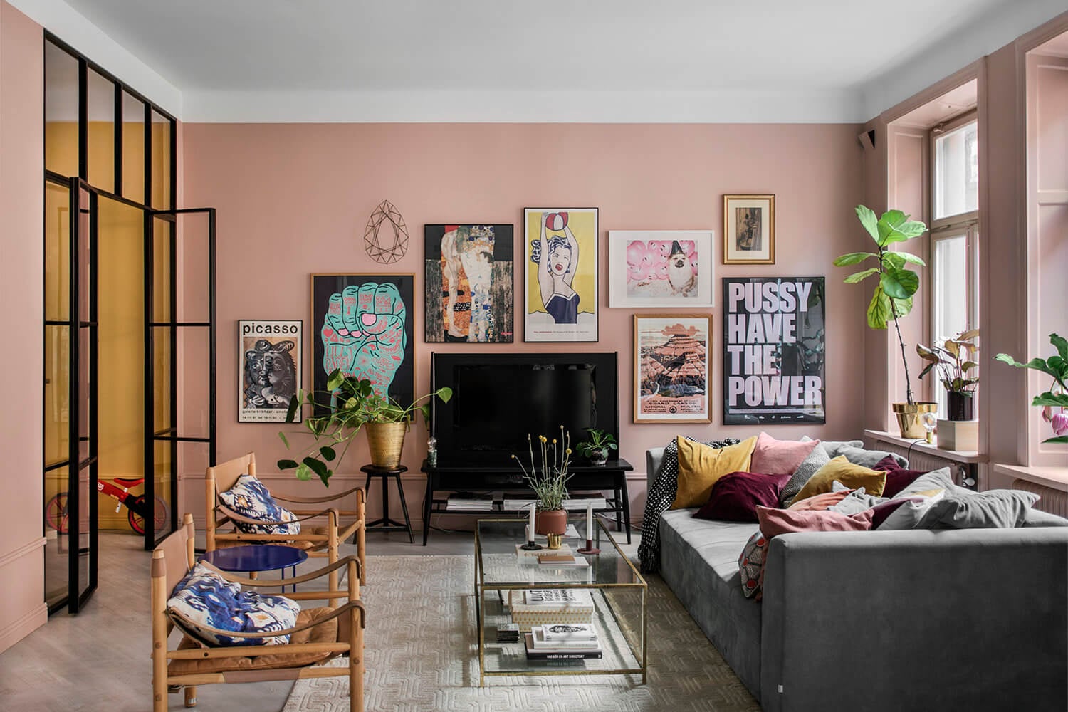 These Colorful Scandinavian Interiors Will Wow You 3 pink-living-room-colorful-scandinavian-interiors-nordroom