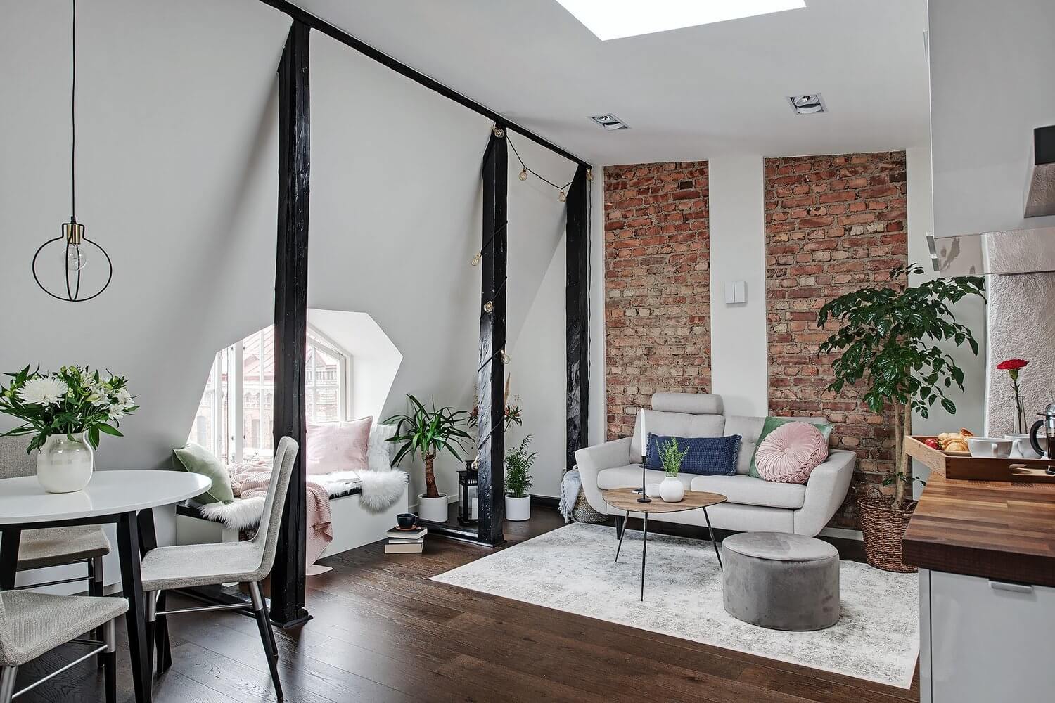A Cozy Scandinavian Attic Apartment 3 scandinavian attic apartment nordroom2 A Cozy Scandinavian Attic Apartment