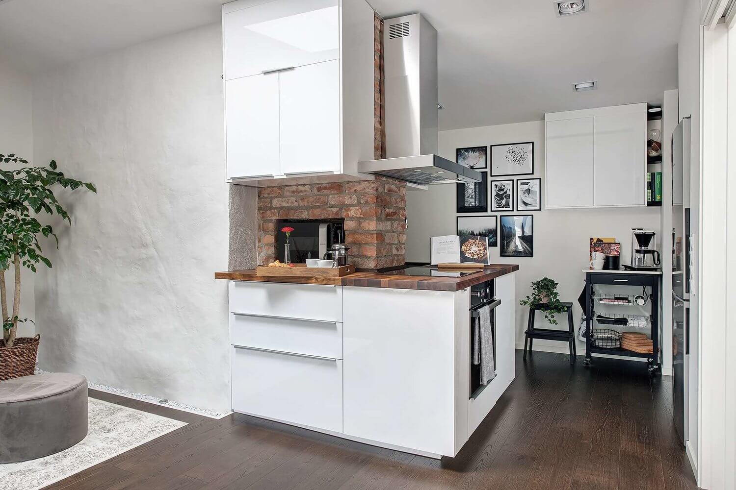 A Cozy Scandinavian Attic Apartment 8 scandinavian attic apartment nordroom7 A Cozy Scandinavian Attic Apartment