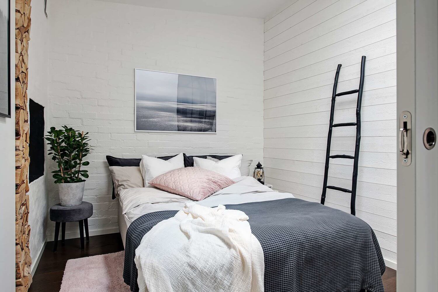 A Cozy Scandinavian Attic Apartment 10 scandinavian attic apartment nordroom9 A Cozy Scandinavian Attic Apartment