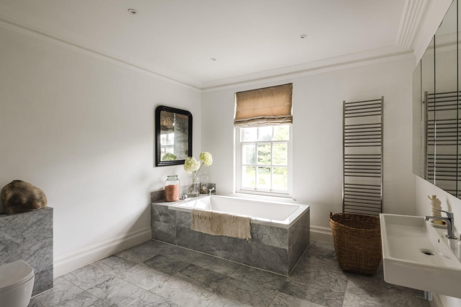 A Serene Minimalistic Country House in England 12 serene minimalistic country house england nordroom11 A Serene Minimalistic Country House in England
