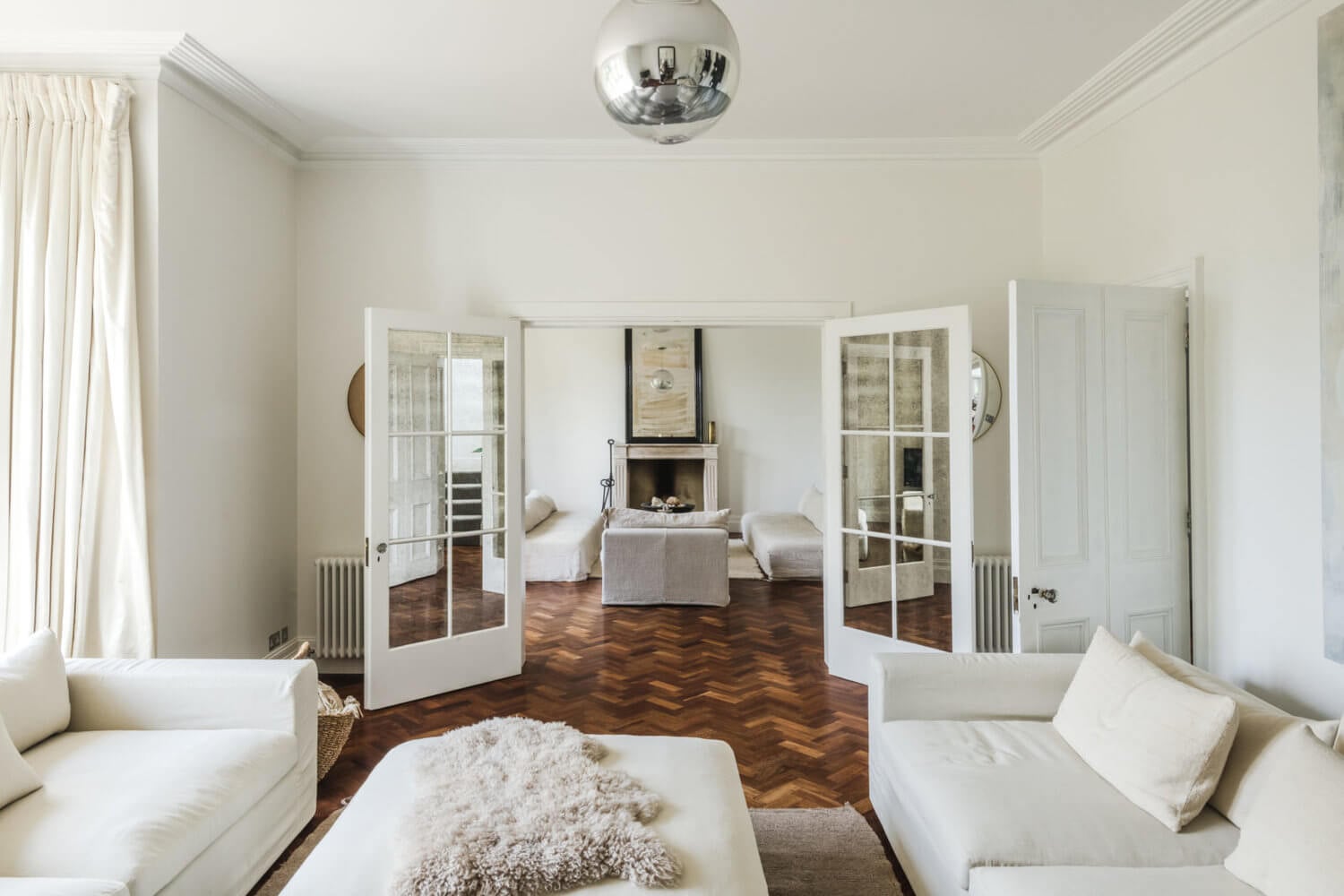 A Serene Minimalistic Country House in England 4 serene minimalistic country house england nordroom3 A Serene Minimalistic Country House in England