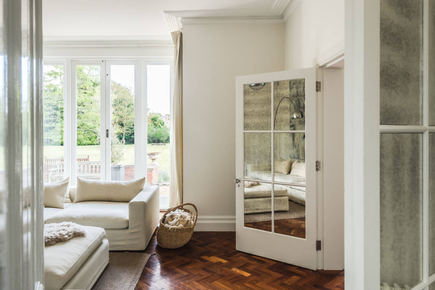 A Serene Minimalistic Country House in England 6 serene minimalistic country house england nordroom5 A Serene Minimalistic Country House in England