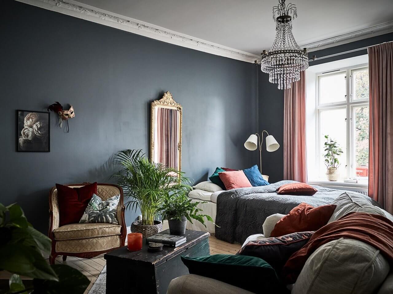 How To Decorate A Studio Apartment 61 studio-apartment-color-scheme-nordroom