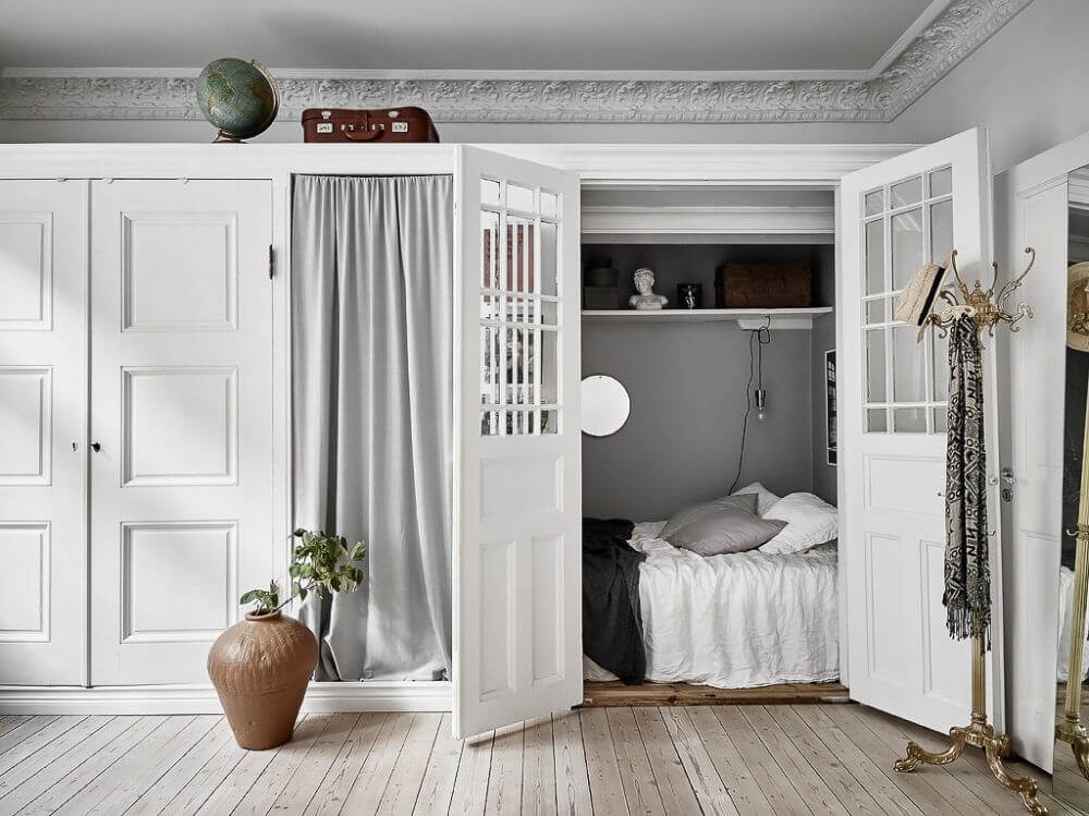 How To Decorate A Studio Apartment 42 studio-apartment-layout-ideas-nordroom