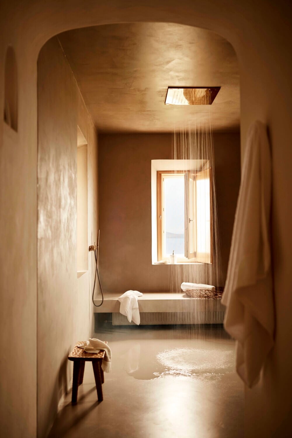 A Greek Villa Decorated in Warm Natural Tones by Zara Home 7 zara home greek villa nordroom6 A Greek Villa Decorated in Warm Natural Tones by Zara Home