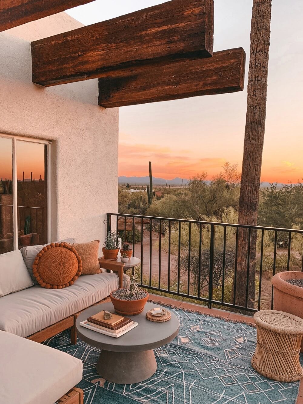 Earthy Tones in an Arizona Vacation Rental by The Joshua Tree House Team 8 arizona vacation rental joshua tree house nordroom7 Earthy Tones in an Arizona Vacation Rental by The Joshua Tree House Team