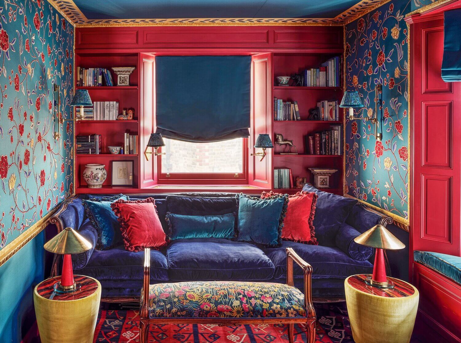 A Colorful London Home with De Gournay Wallpaper in Every Room 4 colorful london home de gournay wallpaper nordroom3 A Colorful London Home with De Gournay Wallpaper in Every Room