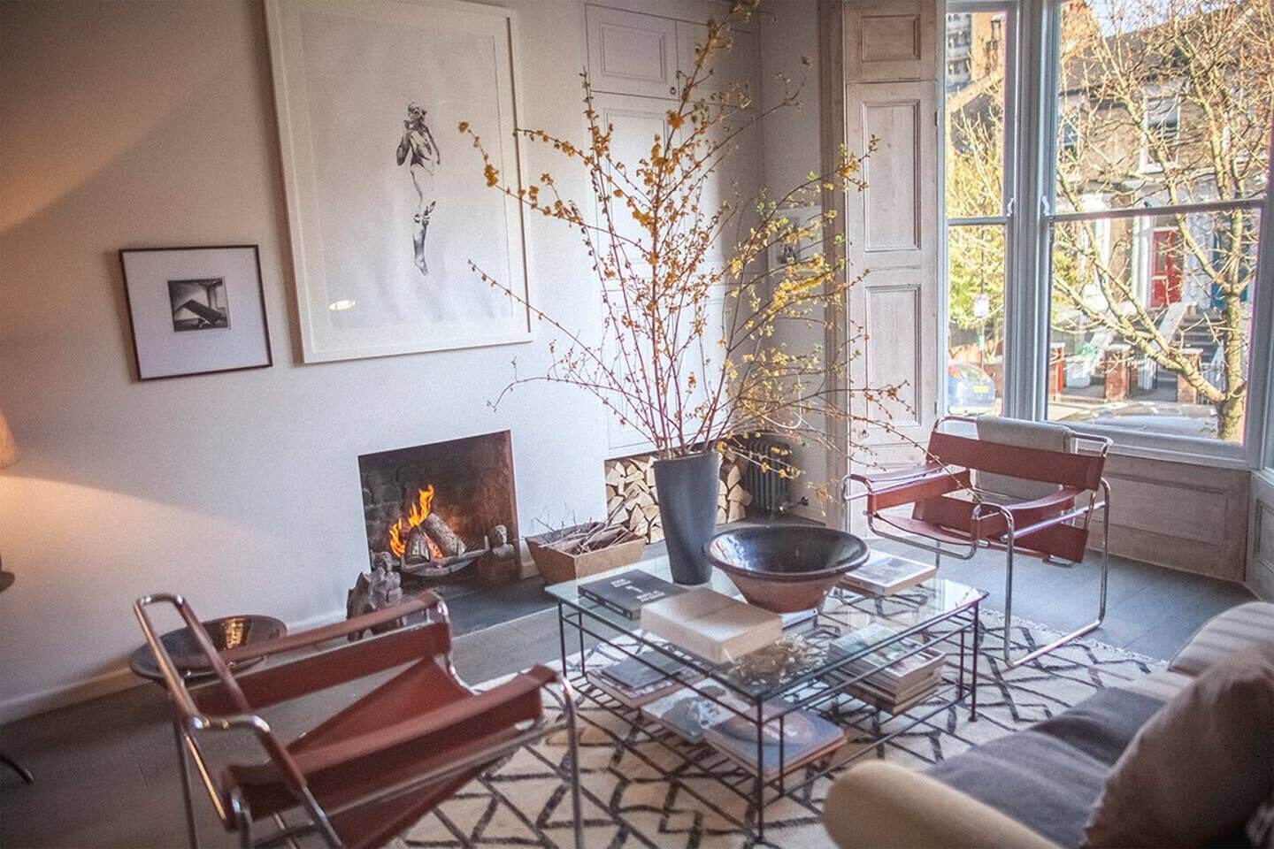 A Combination of Styles in Stunning London Airbnb 3 london airbnb nordroom2 A Combination of Styles in Stunning London Airbnb