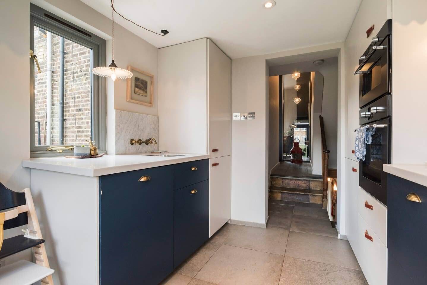 A Combination of Styles in Stunning London Airbnb 7 london airbnb nordroom6 A Combination of Styles in Stunning London Airbnb