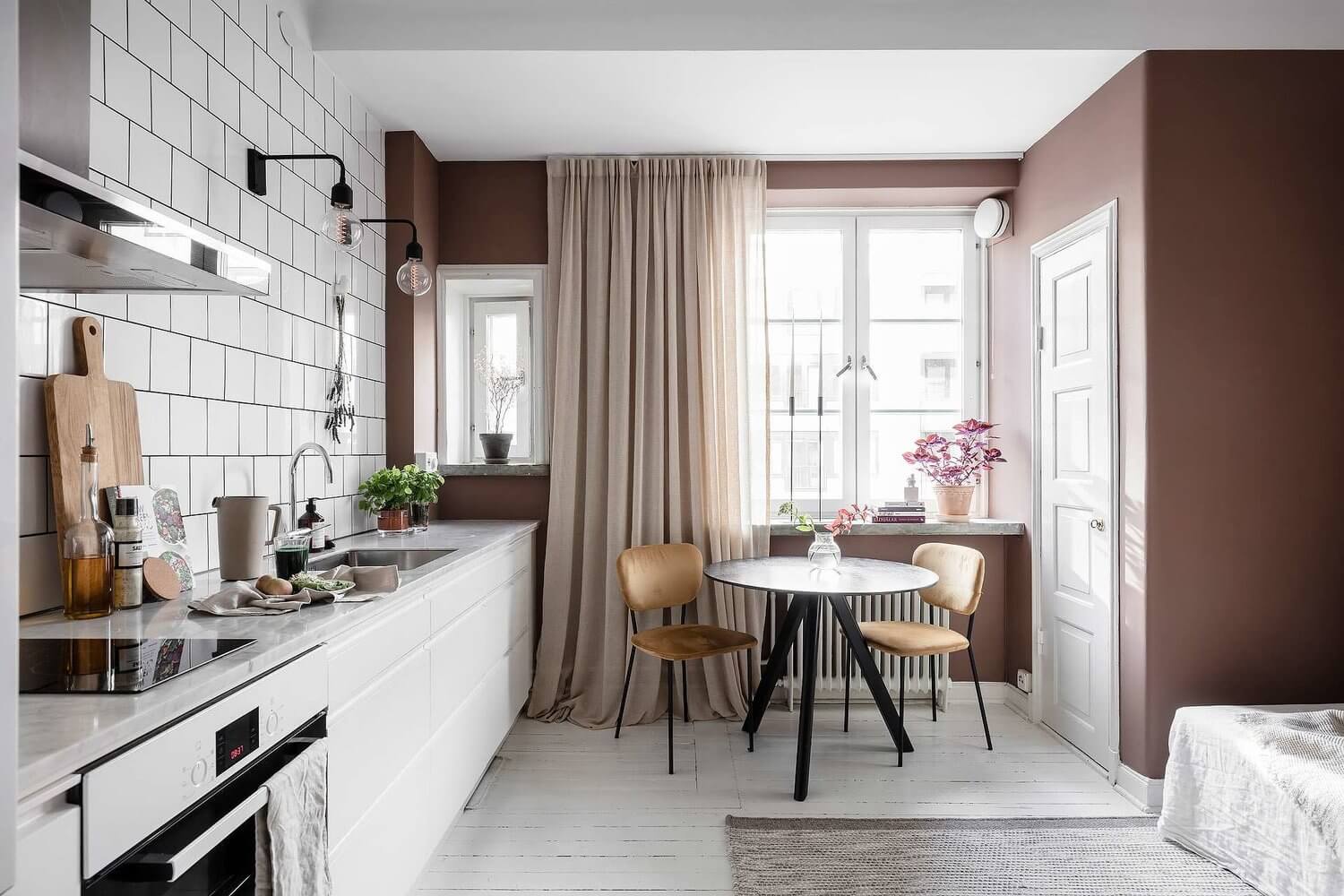 A Tiny Pink Studio Apartment with Loft Bed and Walk in Closet 4 pink studio apartment loft bed walk in closet nordroom3 A Tiny Pink Studio Apartment with Loft Bed and Walk in Closet