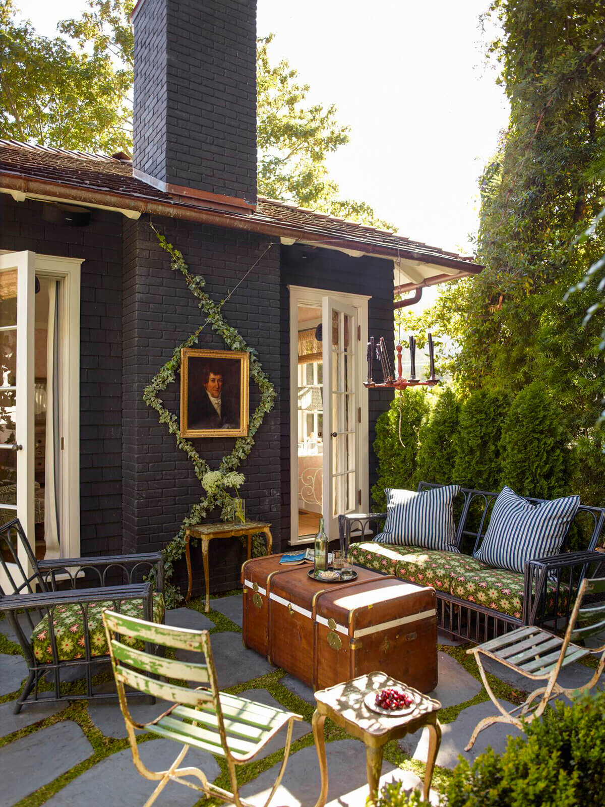 English Cottage Meets California Cool in a Mill Valley Home 28 english cottage meets california cool mill valley home gil schafer nordroom25 English Cottage Meets California Cool in a Mill Valley Home