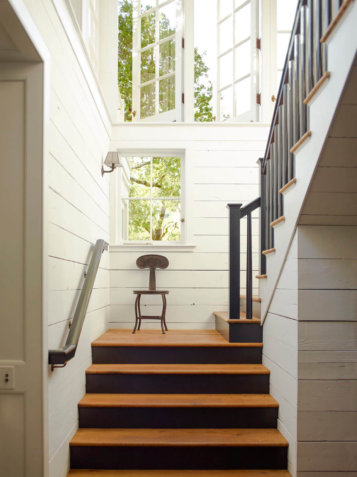 English Cottage Meets California Cool in a Mill Valley Home 15 english cottage meets california cool mill valley home nordroom14 English Cottage Meets California Cool in a Mill Valley Home