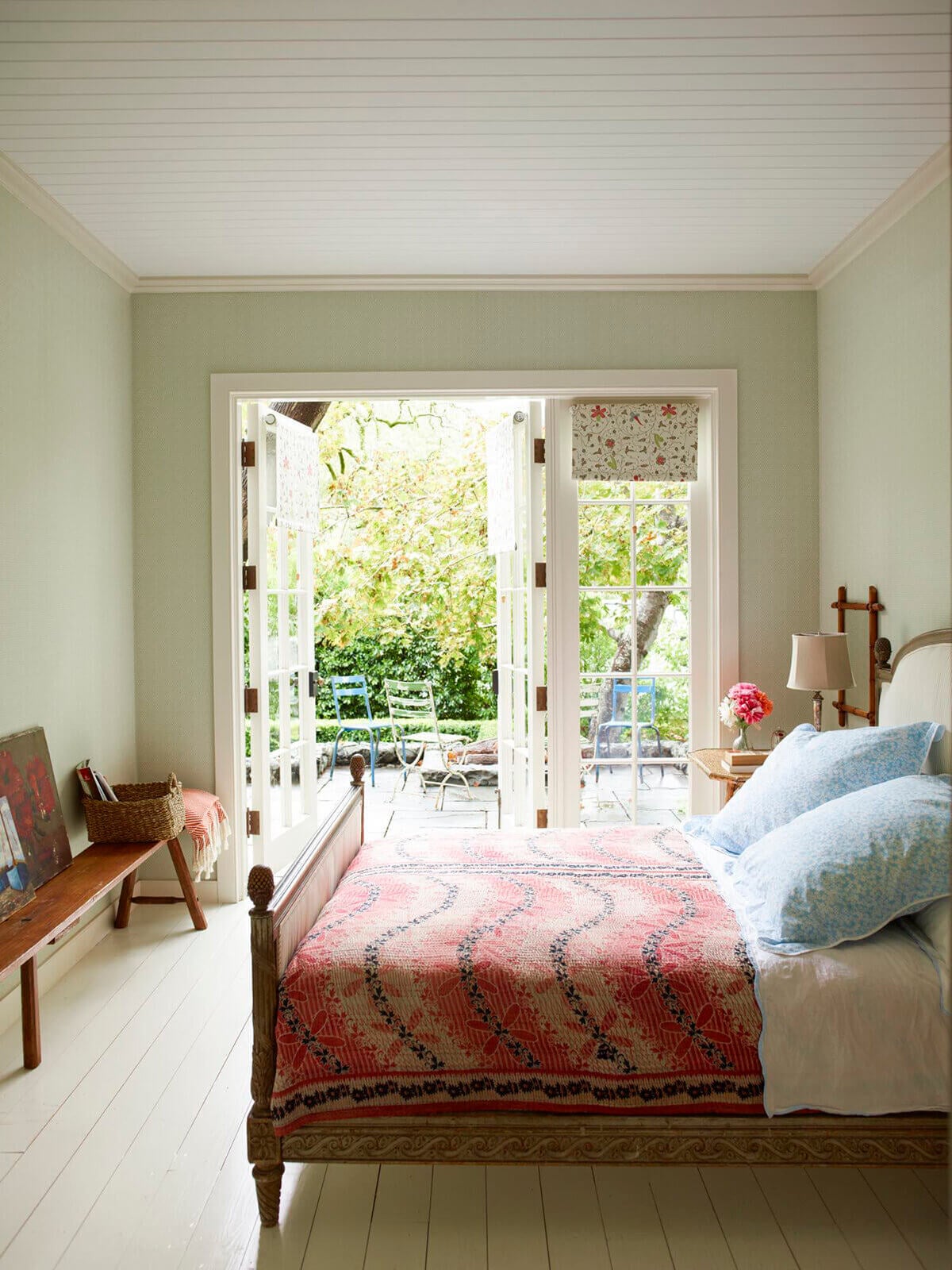 English Cottage Meets California Cool in a Mill Valley Home 16 english cottage meets california cool mill valley home nordroom15 English Cottage Meets California Cool in a Mill Valley Home