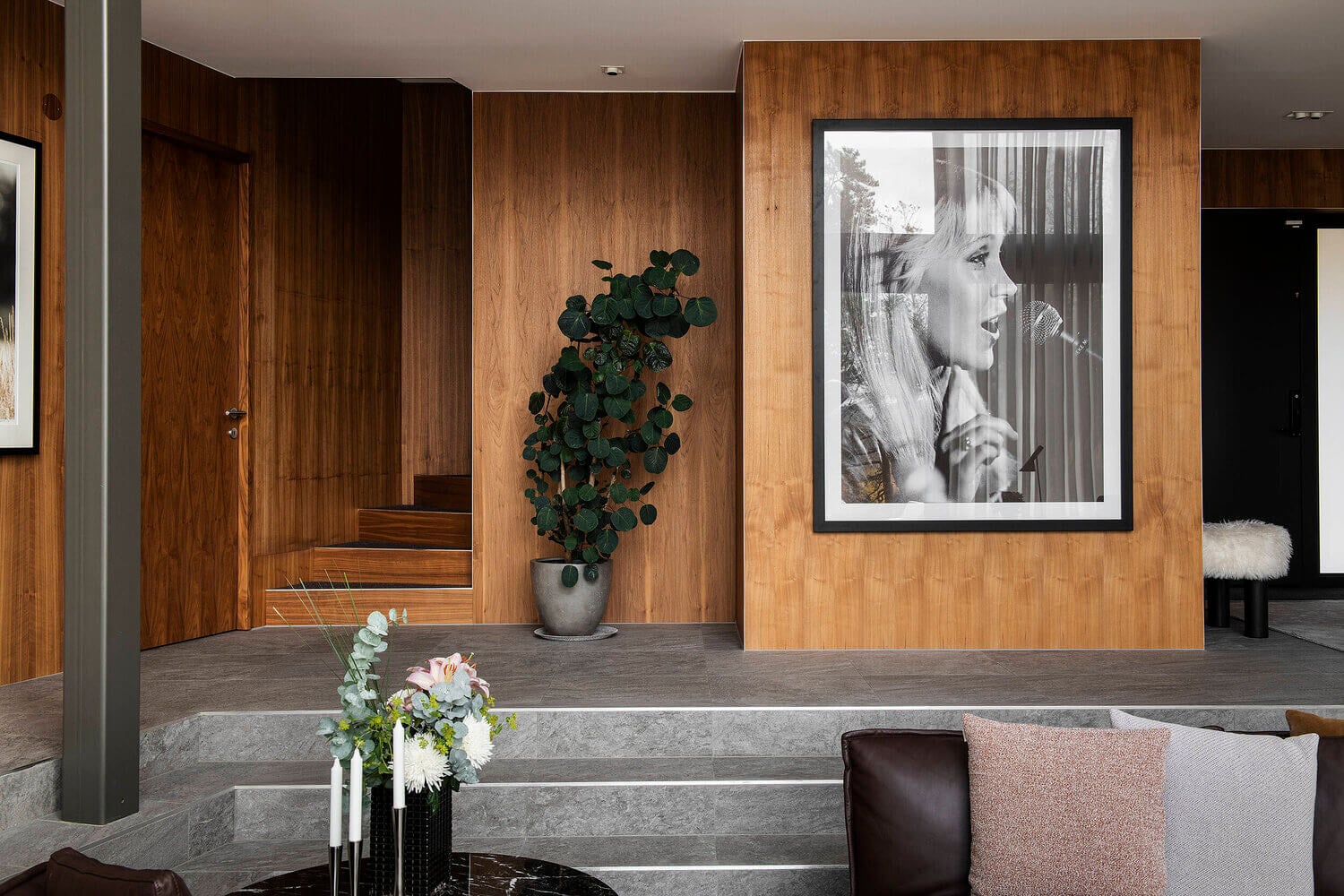 A Luxurious Open Plan Architectural Villa in Sweden 13 luxurious open plan villa sweden scandinavian design nordroom14 A Luxurious Open Plan Architectural Villa in Sweden