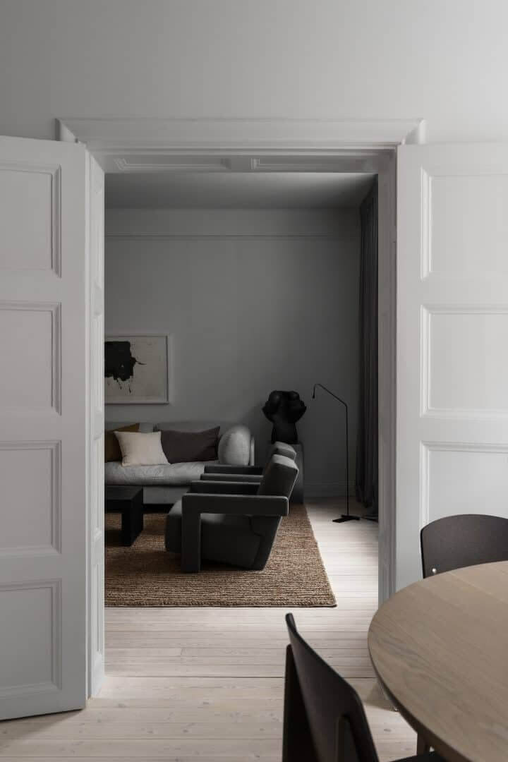 Therese Sennerholt's Soft Monochrome Stockholm Apartment 5 therese sennerholt soft monochrome scandinavian apartment nordroom4 Therese Sennerholt's Soft Monochrome Stockholm Apartment