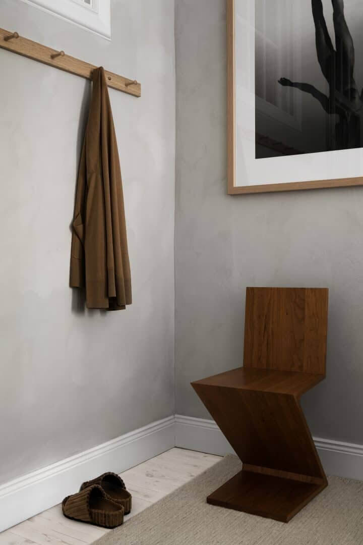 Therese Sennerholt's Soft Monochrome Stockholm Apartment 10 therese sennerholt soft monochrome scandinavian apartment nordroom9 Therese Sennerholt's Soft Monochrome Stockholm Apartment